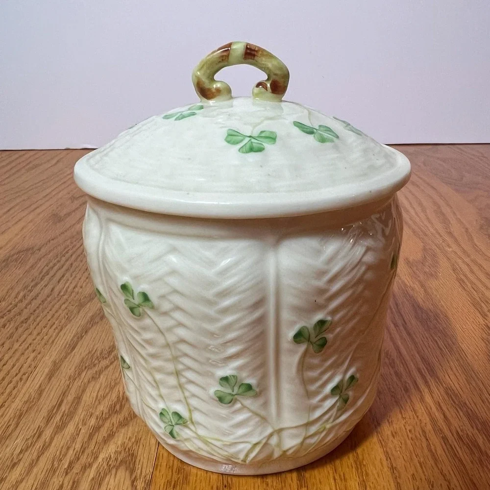 VTG Belleek Ireland Shamrock Covered Sugar Bowl basketweave Porcelain Trinket